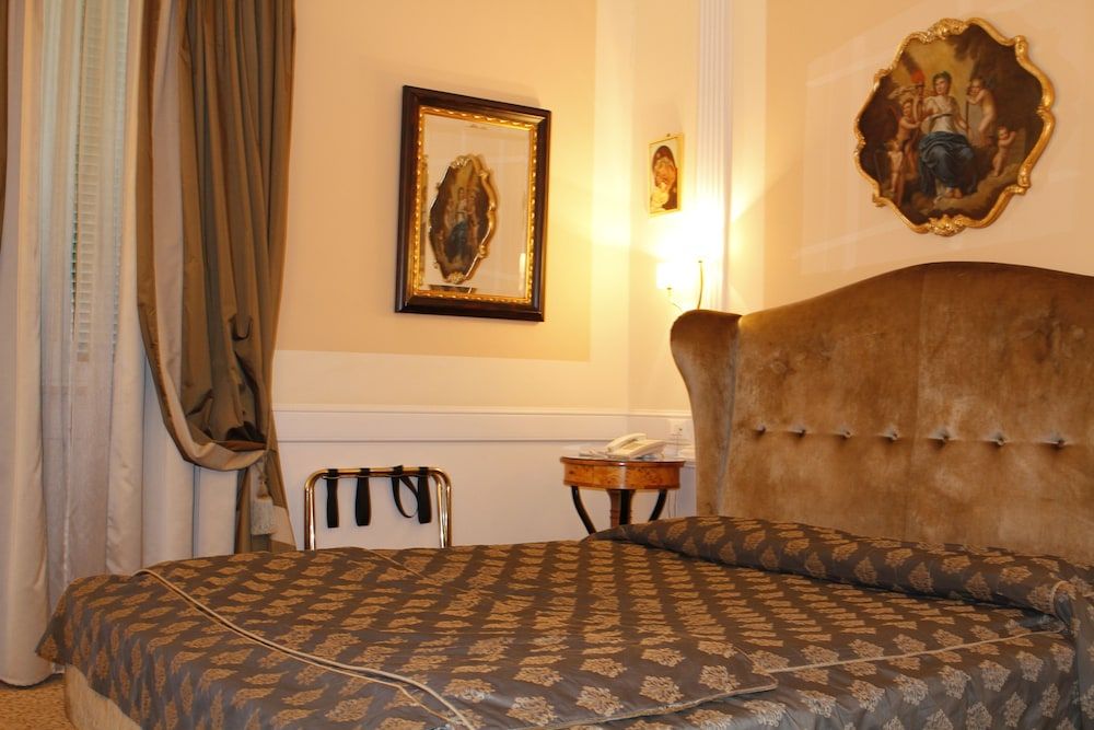 undefined Boutique Hotel Trevi 2