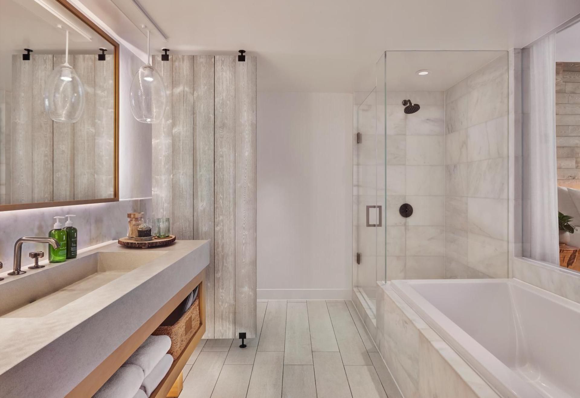 King Room with City View