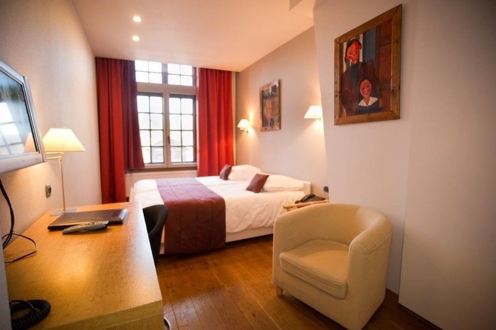 Hotel Bourgoensch Hof Standard Double or Twin Room 3