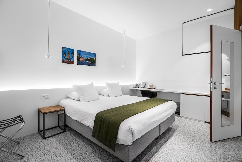 Hotel Bourgoensch Hof Standard Double or Twin Room 4