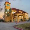 La Quinta Inn & Suites by Wyndham Pearland - Houston South