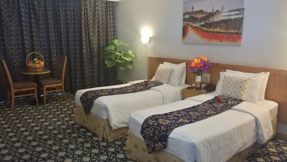 Phoenicia Tower Hotel Standard Twin Room, 2 Twin Beds