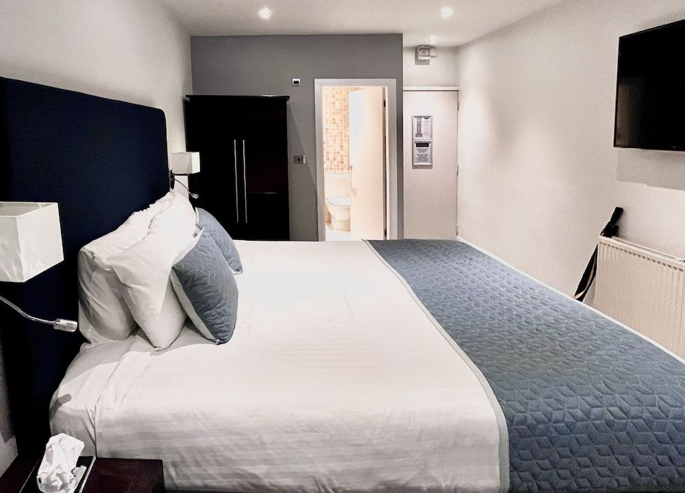 Deluxe, Sea View