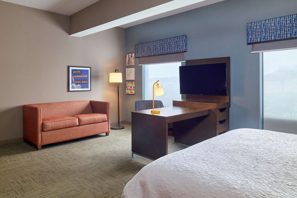 Studio, 1 King Bed