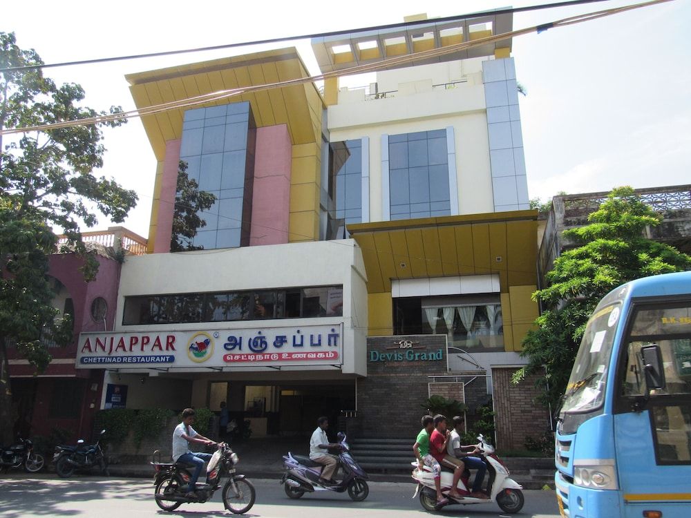 undefined Devis Grand 5