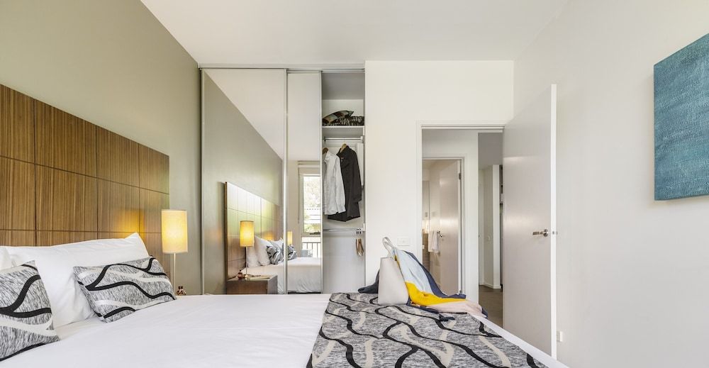 Punthill Knox Two Bedroom Apartment - Adjoining 4