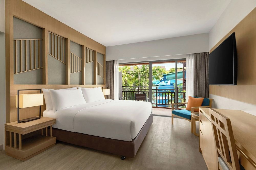 Courtyard by Marriott Phuket, Patong Beach Resort Room, 1 King Bed