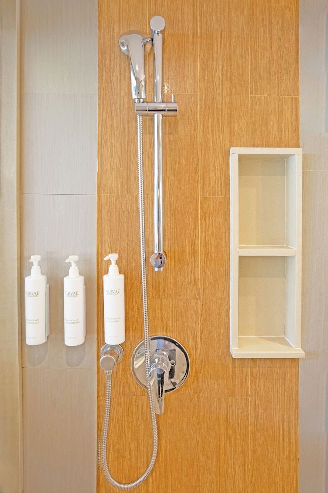 Courtyard by Marriott Phuket, Patong Beach Resort Room, 1 King Bed 3