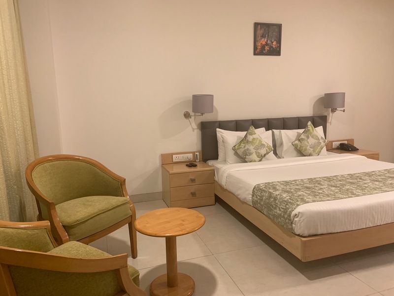 Mango Suites Select Mahape Mango Cozy Room 4