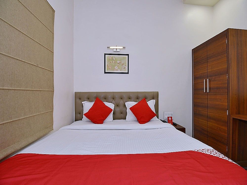 Hotel Ajmer Regency Deluxe Room