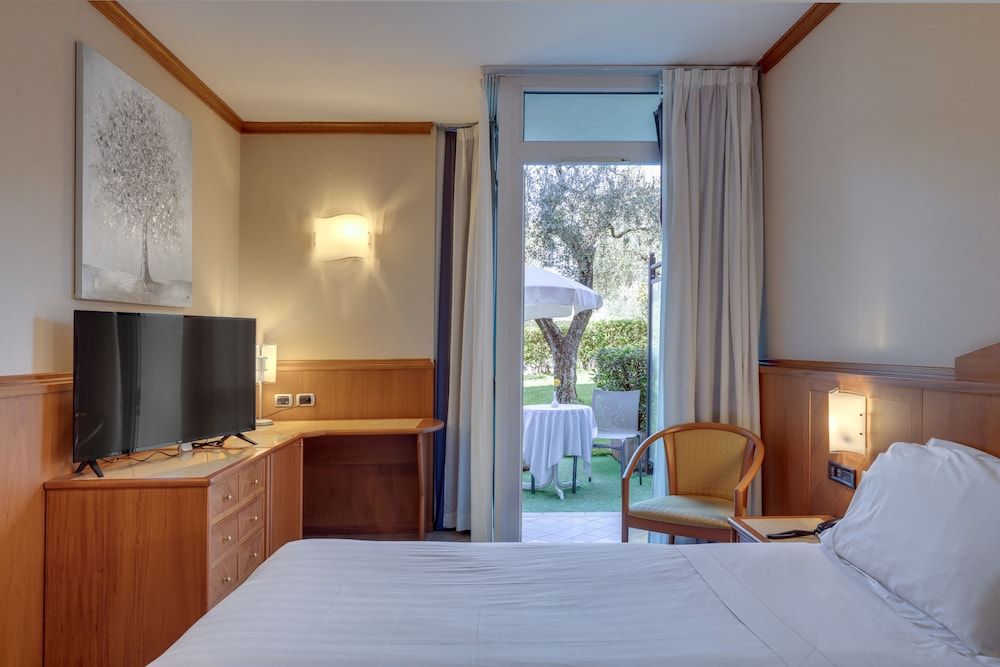 undefined Hotel Caesius Thermae & Spa Resort 4