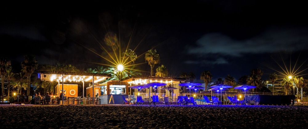 Beach bar
