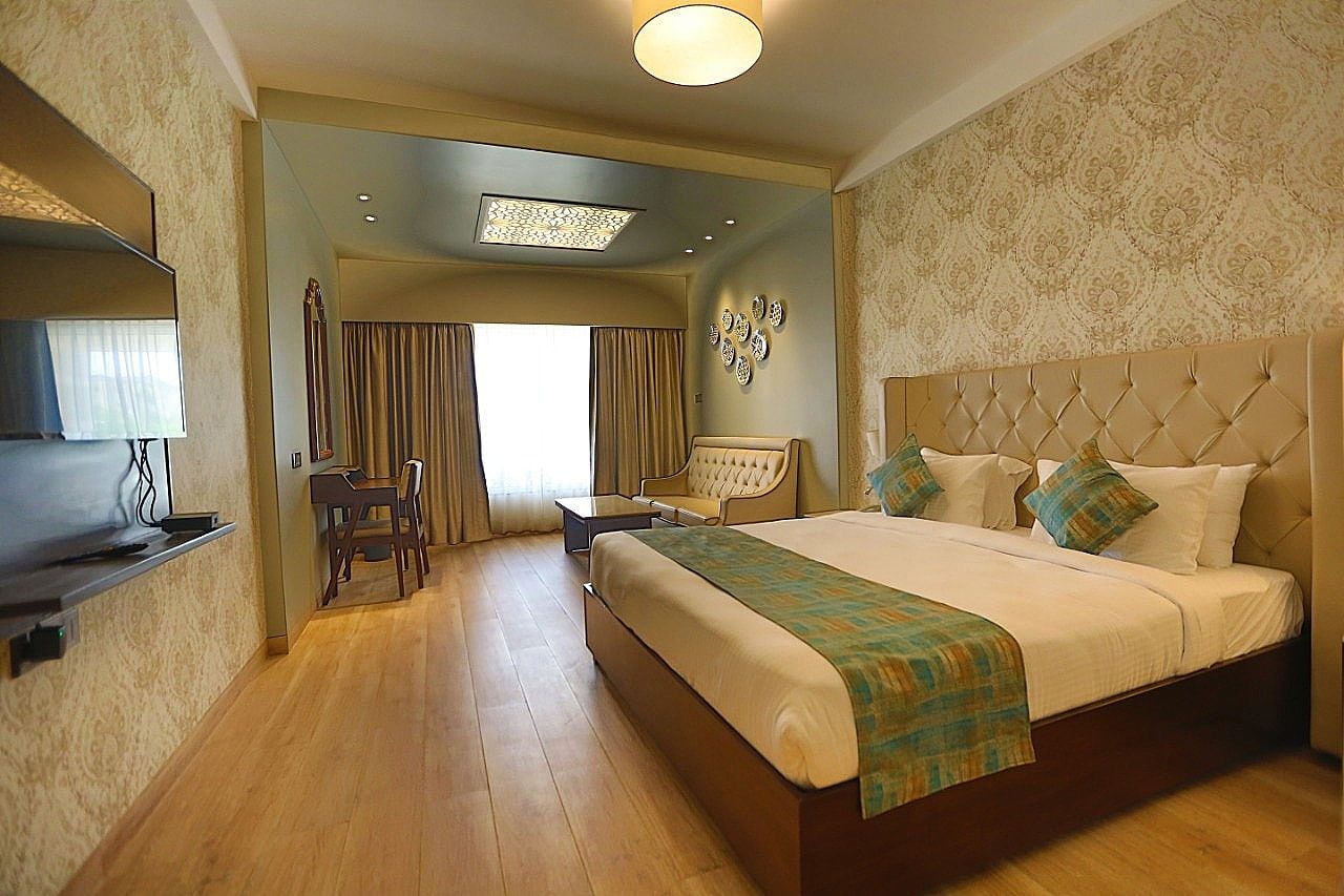 Enrise By Sayaji Rau Executive Room 2