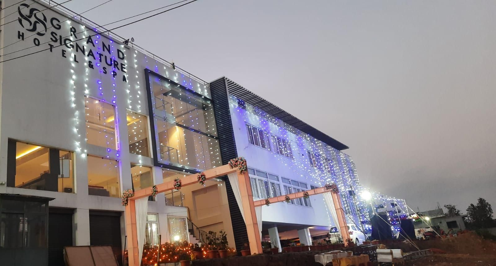 undefined Grand Signature Hotel and Spa 10