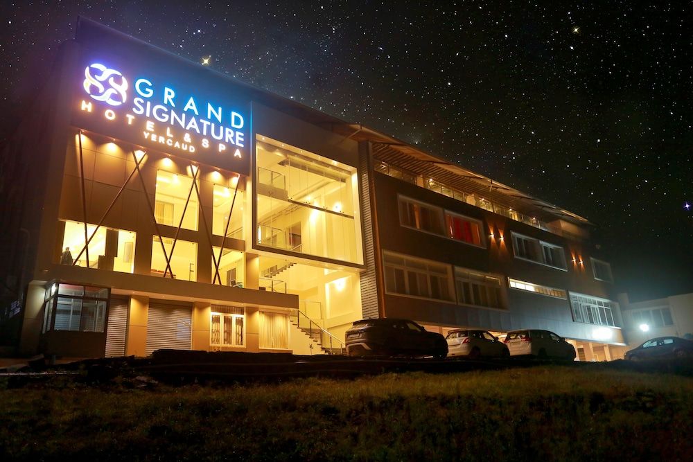 undefined Grand Signature Hotel and Spa 2