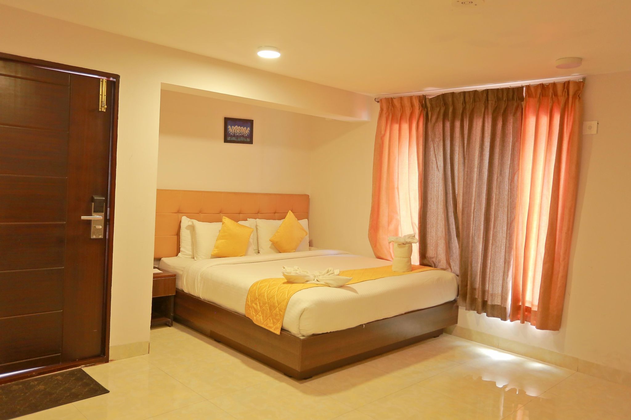 Grand Signature Hotel and Spa Standard Room Non AC 3