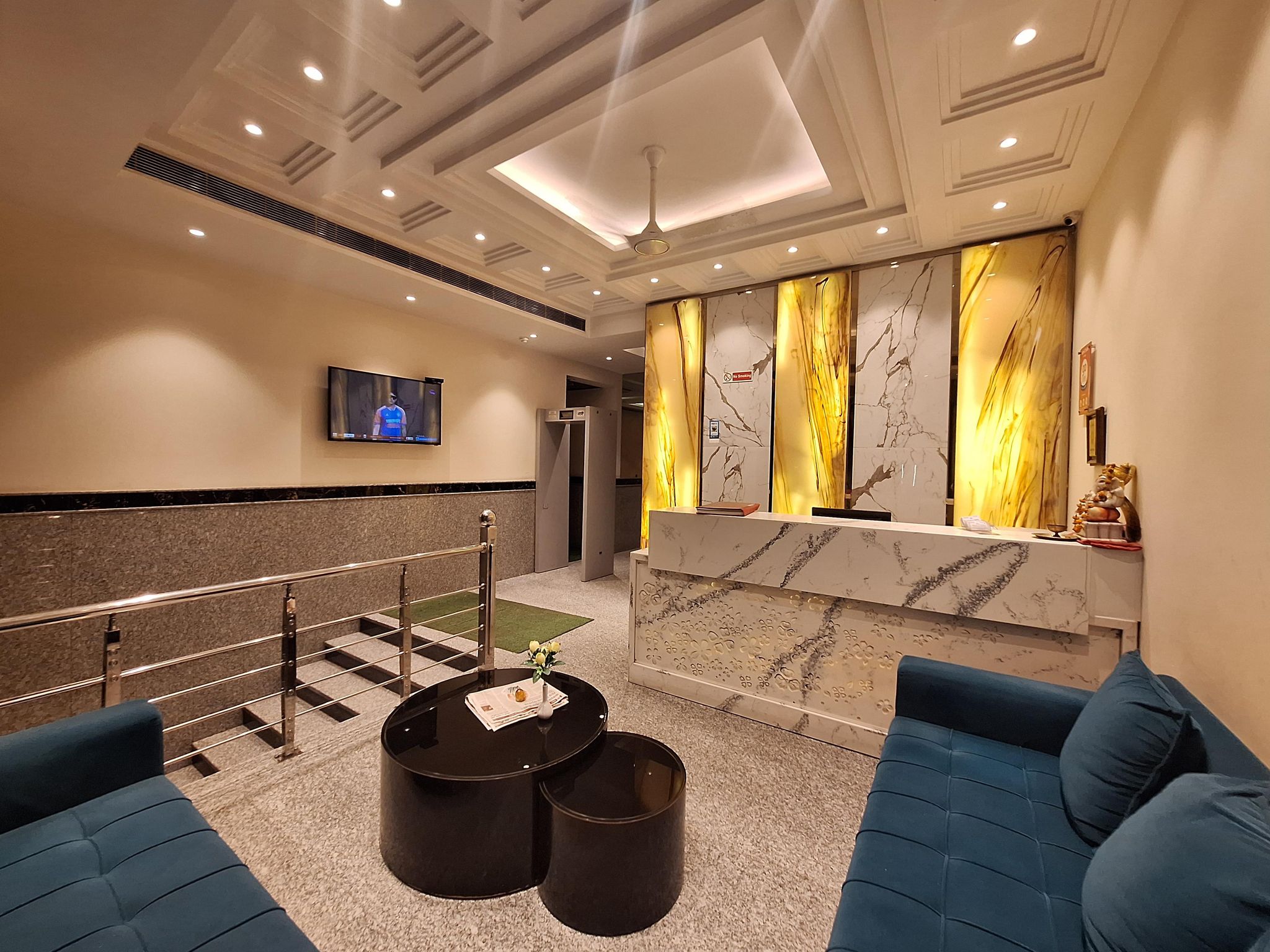 undefined Hotel Z Suite Near Delhi Airport 2
