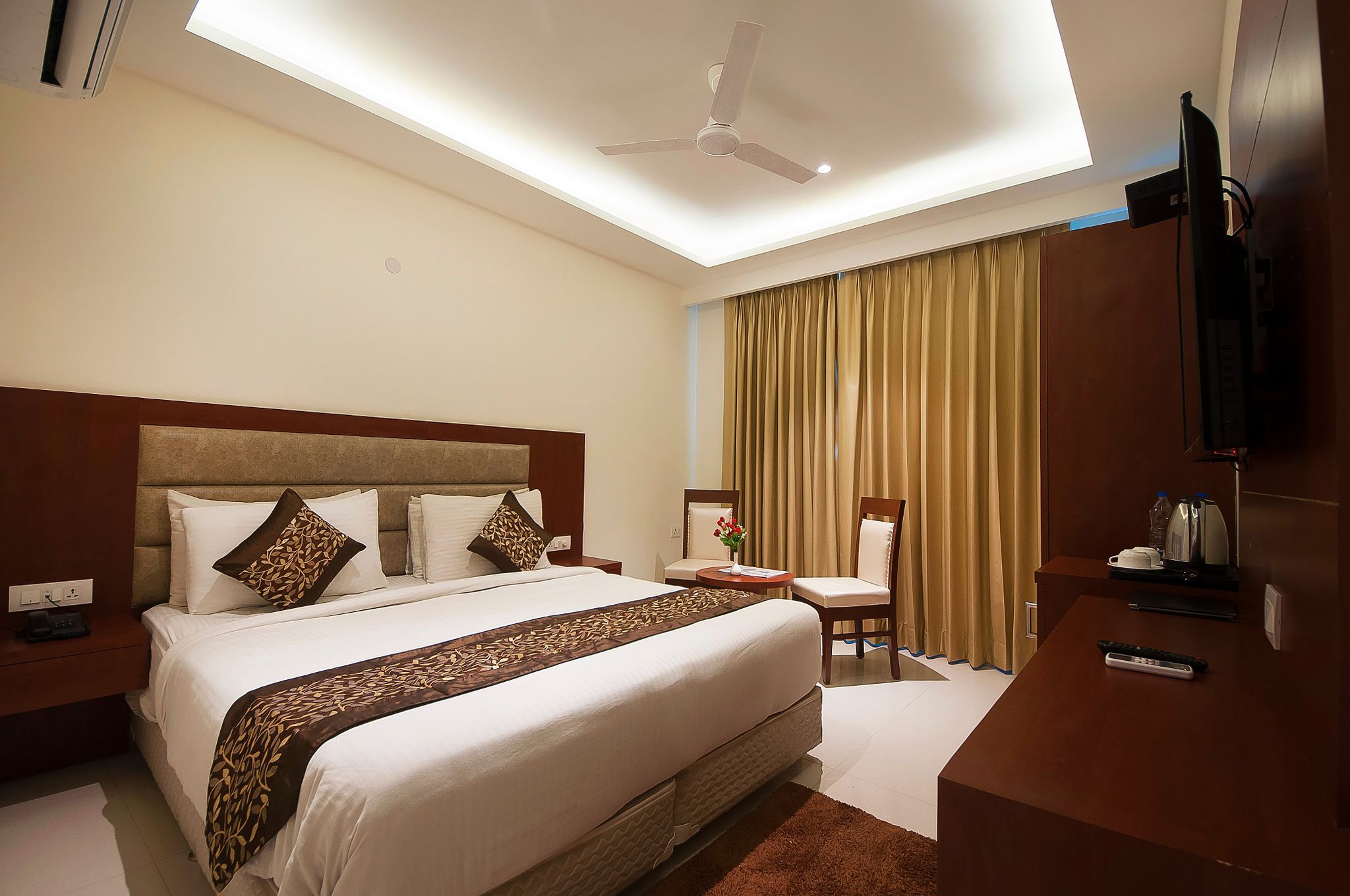 undefined Hotel Z Suite Near Delhi Airport 9