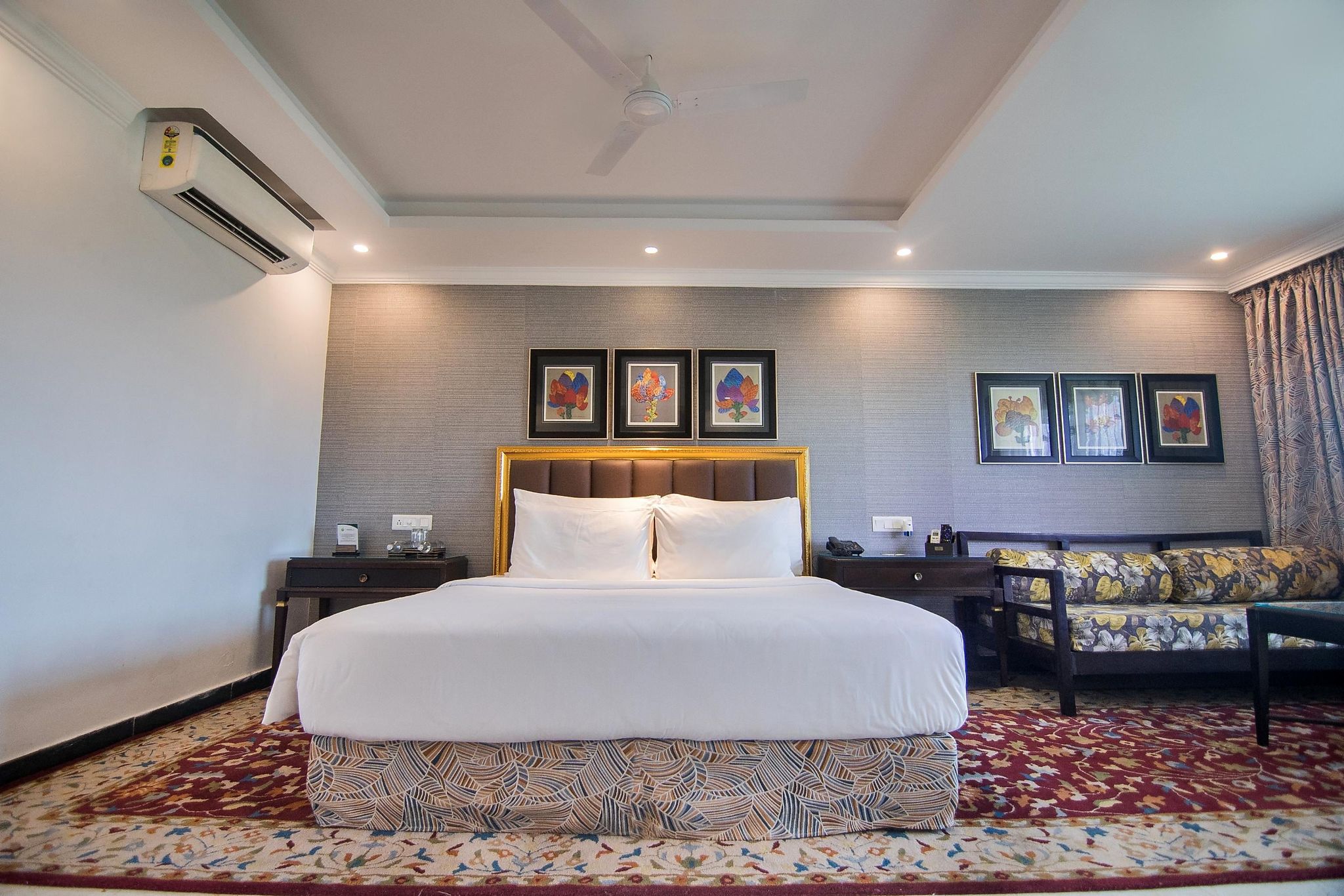 Club Room