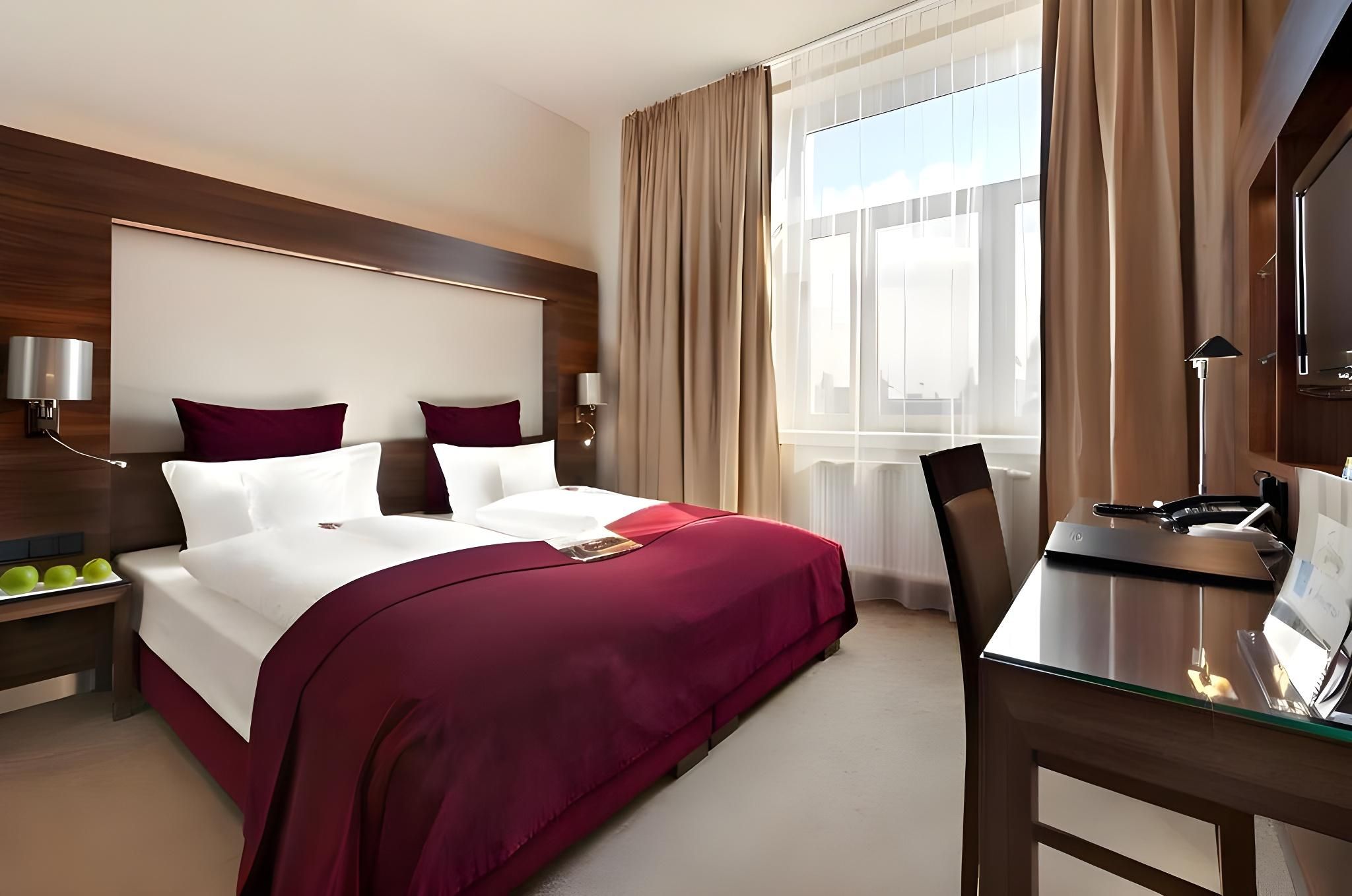 Flemings Selection Hotel Frankfurt-City Superior Double Room 5