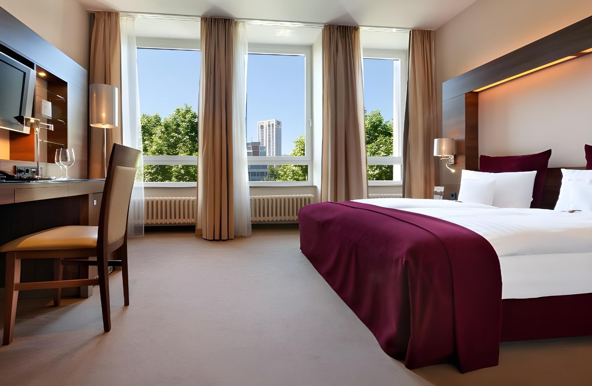 undefined Flemings Selection Hotel Frankfurt-City 5