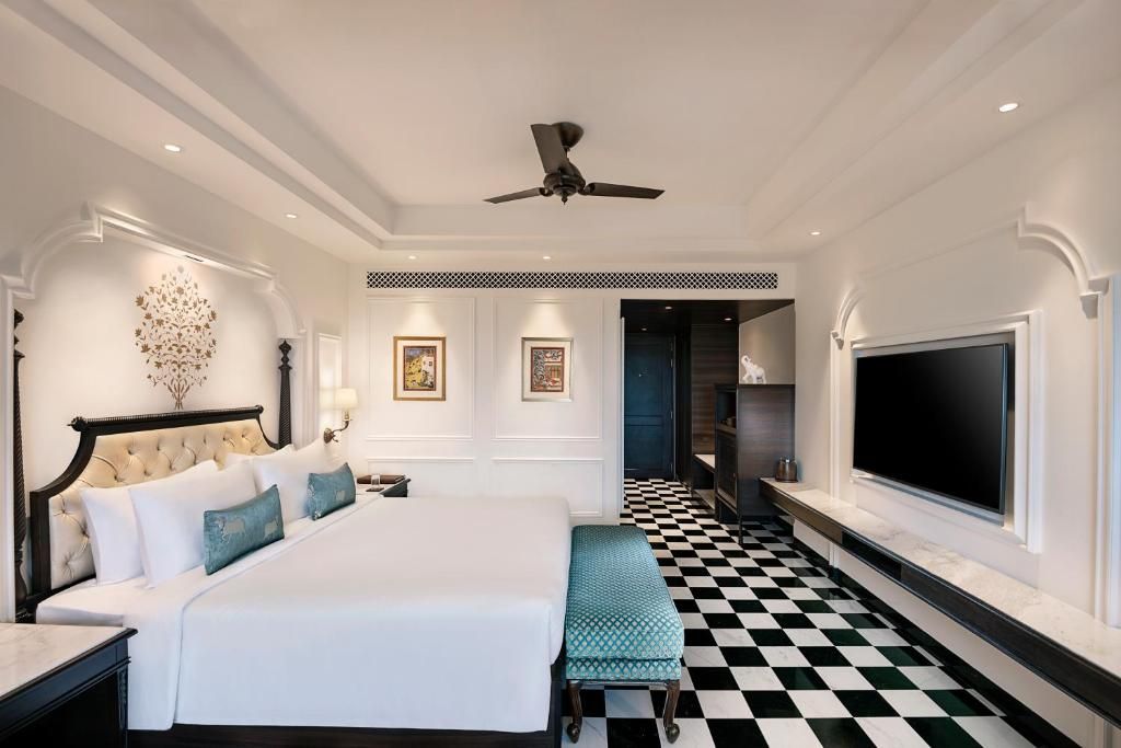 Aurika, Udaipur - Luxury by Lemon Tree Hotels Deluxe King Room 7