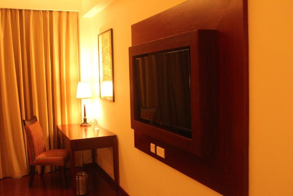 RAMADA Jaipur, Jaisinghpura Deluxe Twin Room 4
