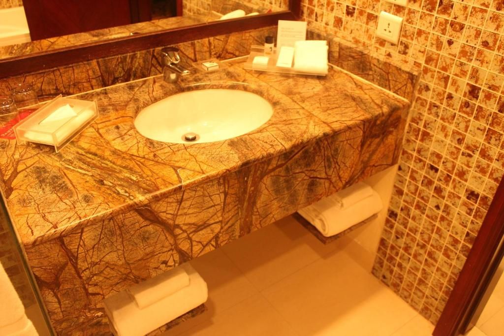 RAMADA Jaipur, Jaisinghpura Deluxe Twin Room 3