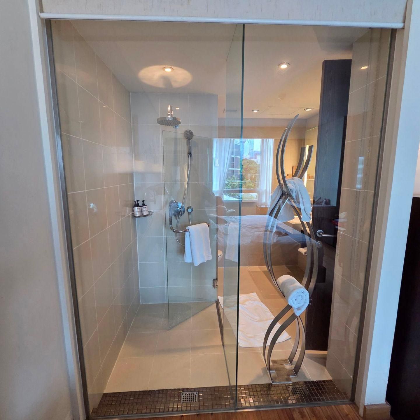 NH Bangkok Asoke Superior Room 16