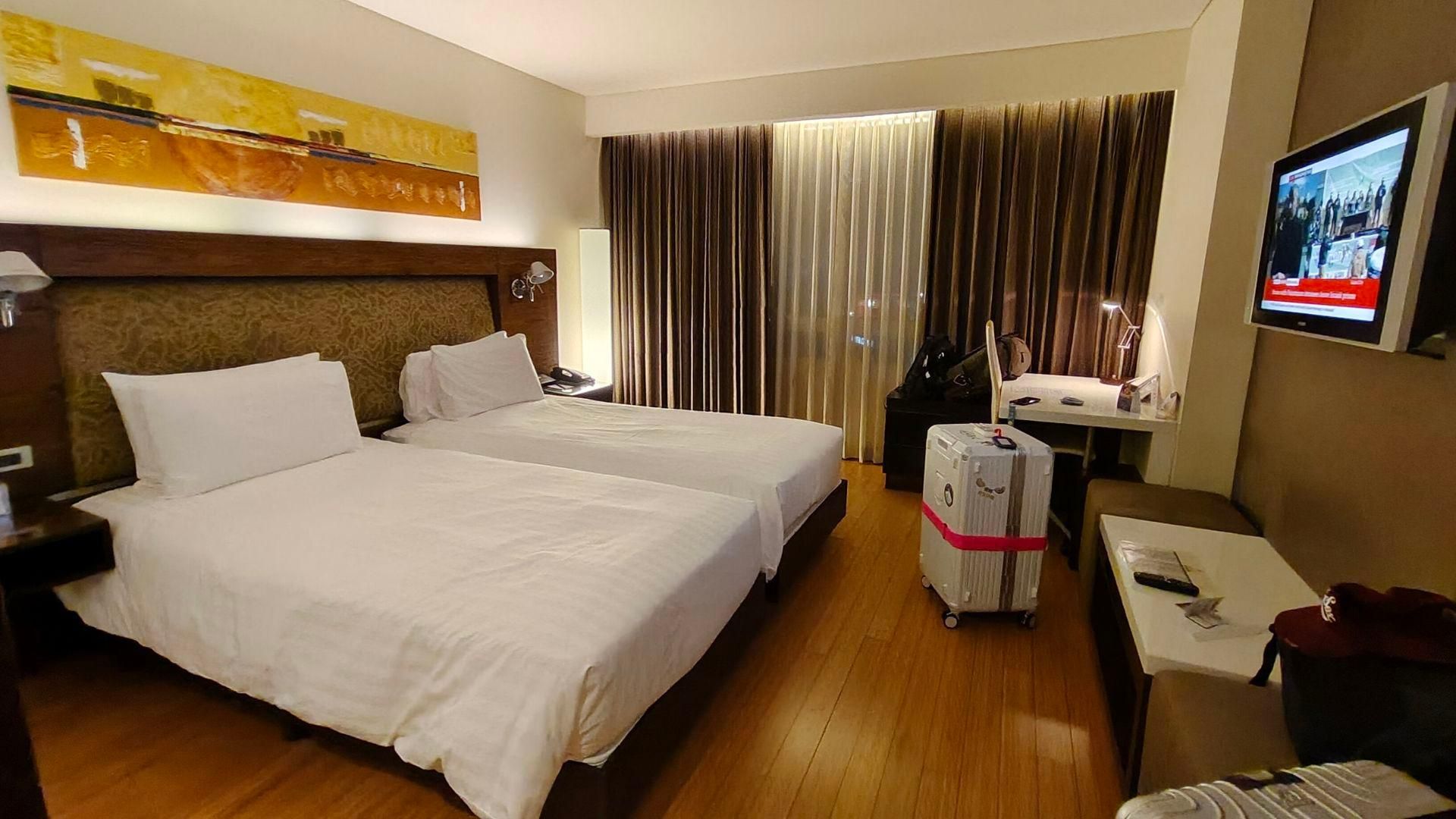 NH Bangkok Asoke Superior Room 10