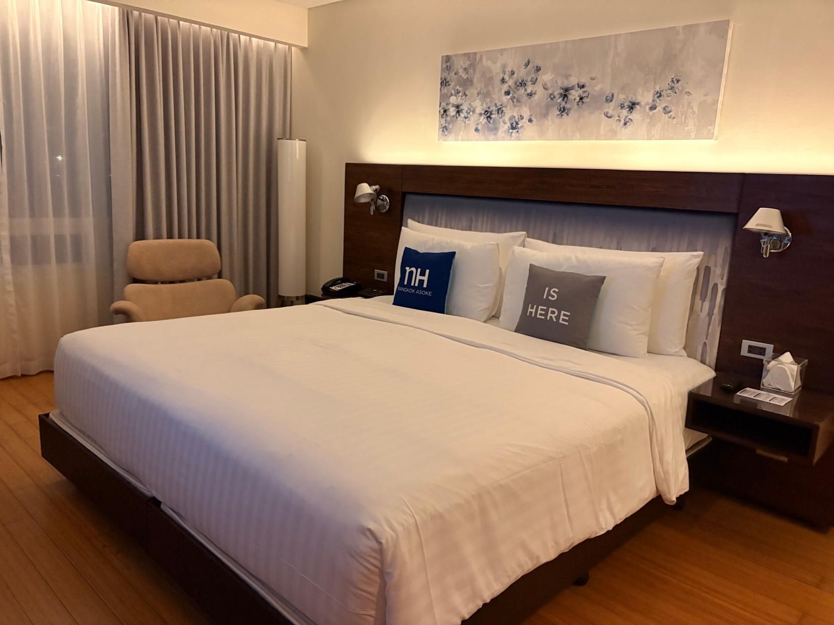 NH Bangkok Asoke Superior Room 8