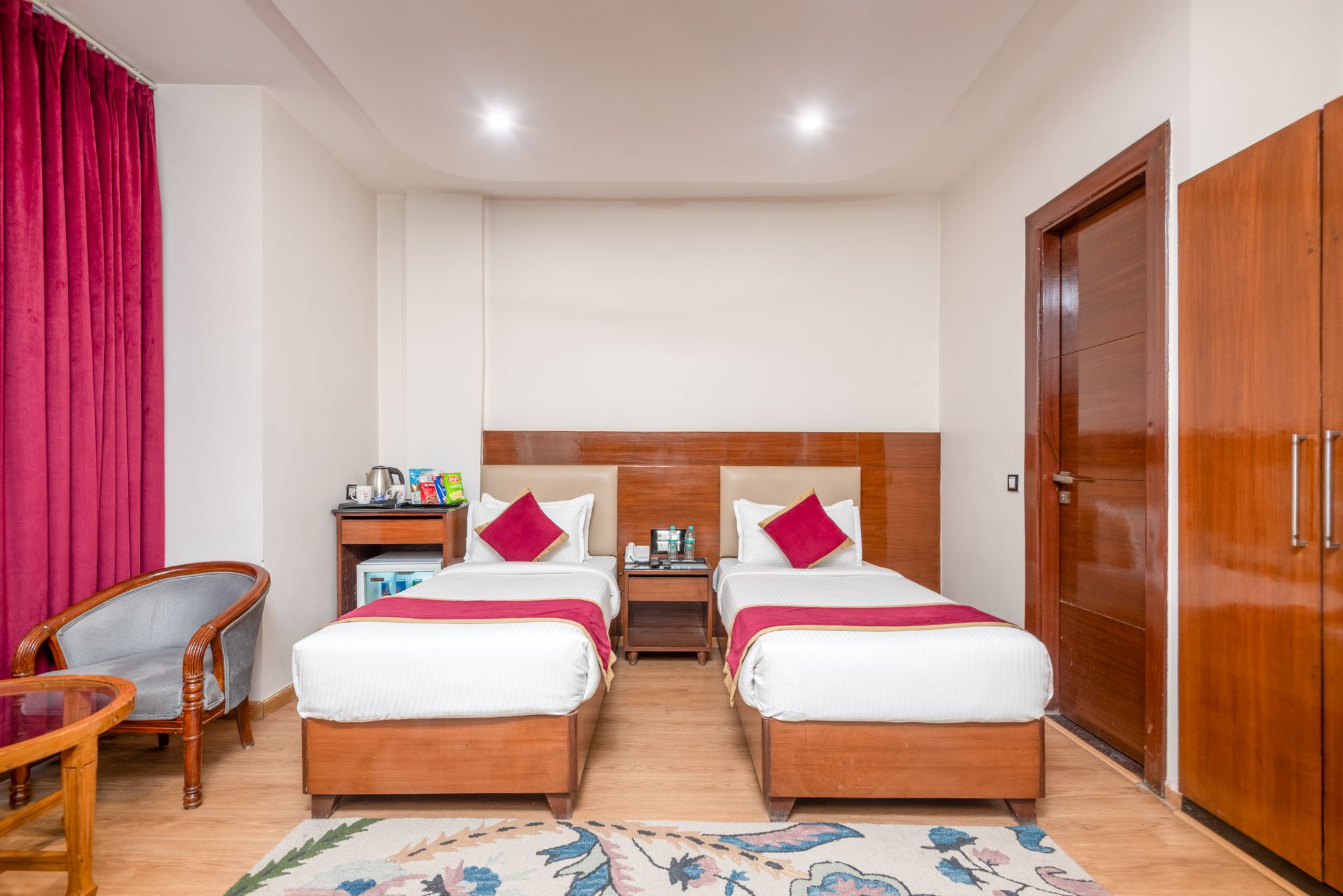 DLS Hotels on The Ganges Deluxe Twin Room 3