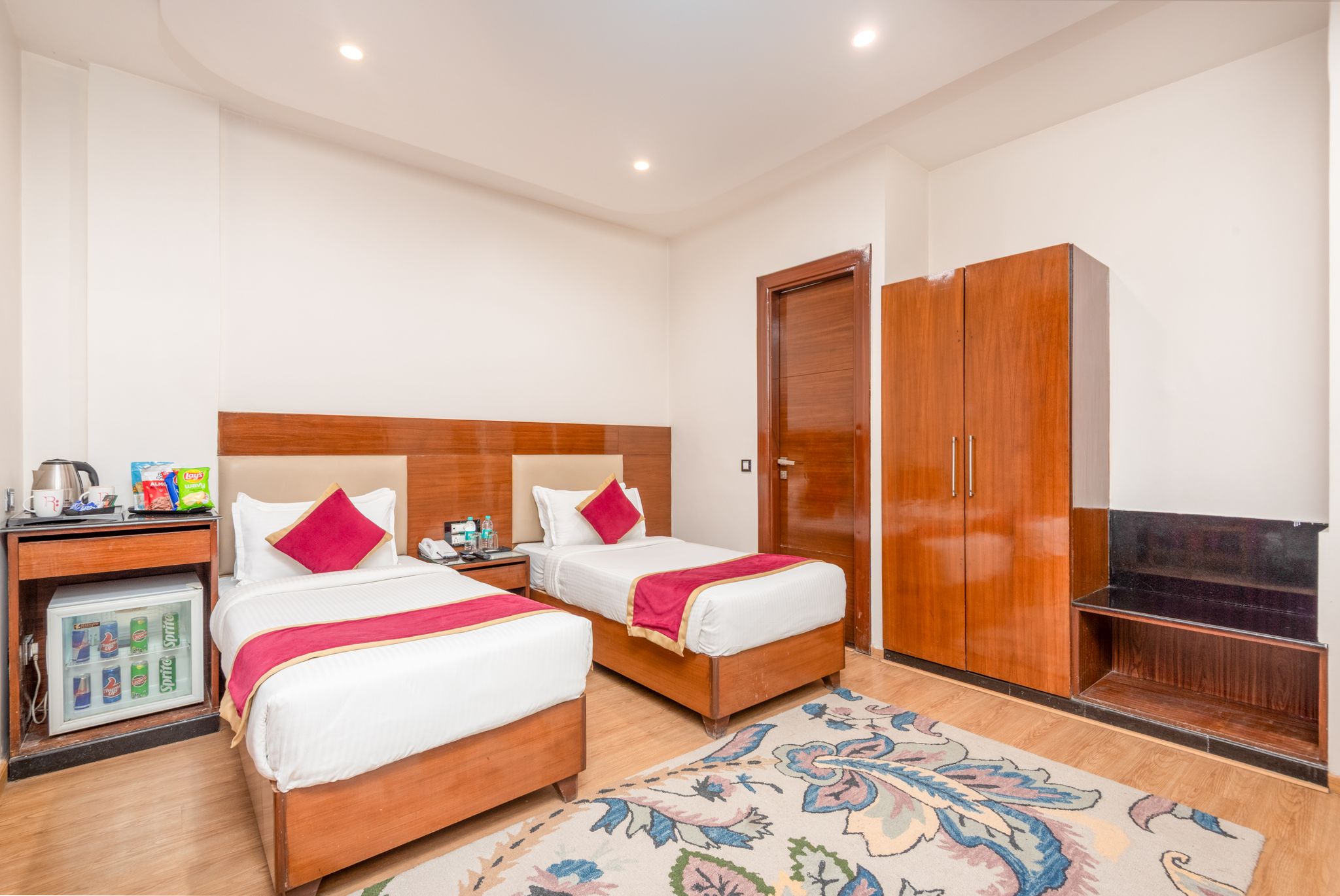 undefined DLS Hotels on The Ganges 5