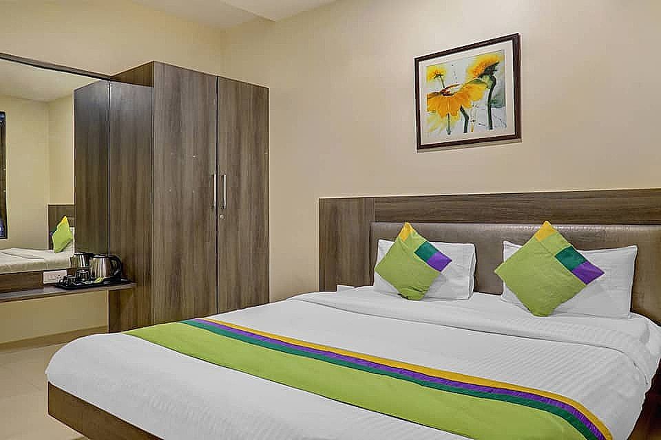 Treebo Bhagyashree Executive Standard Double Room 4