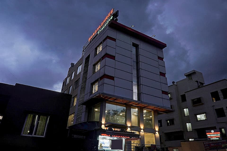 undefined Treebo Bhagyashree Executive 6