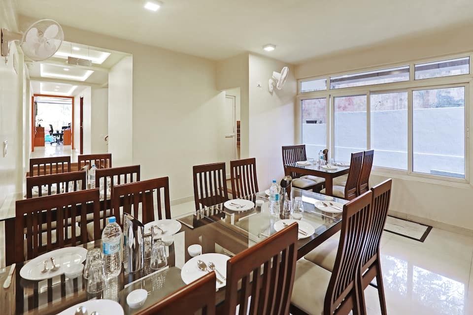 Food & Dining