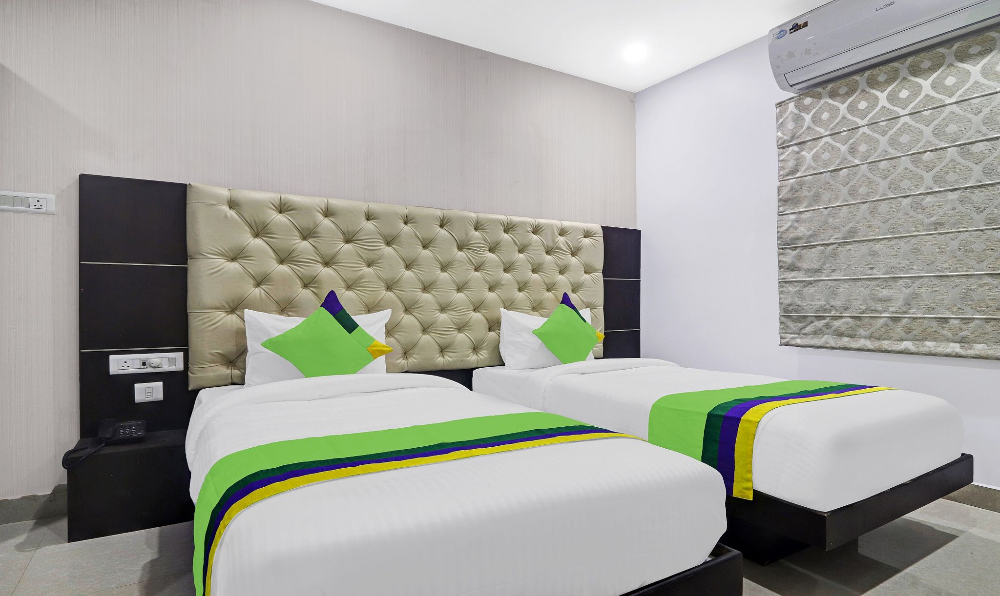 Treebo Kruthika Residency Deluxe Double Room 7