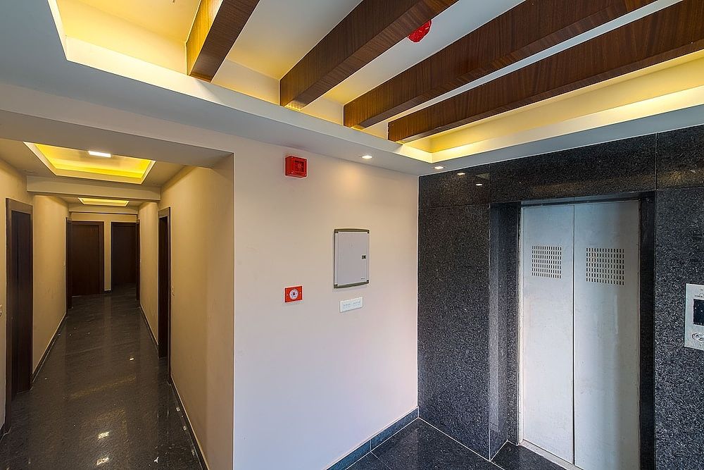 undefined Treebo Vedanta, Metropolitan 3