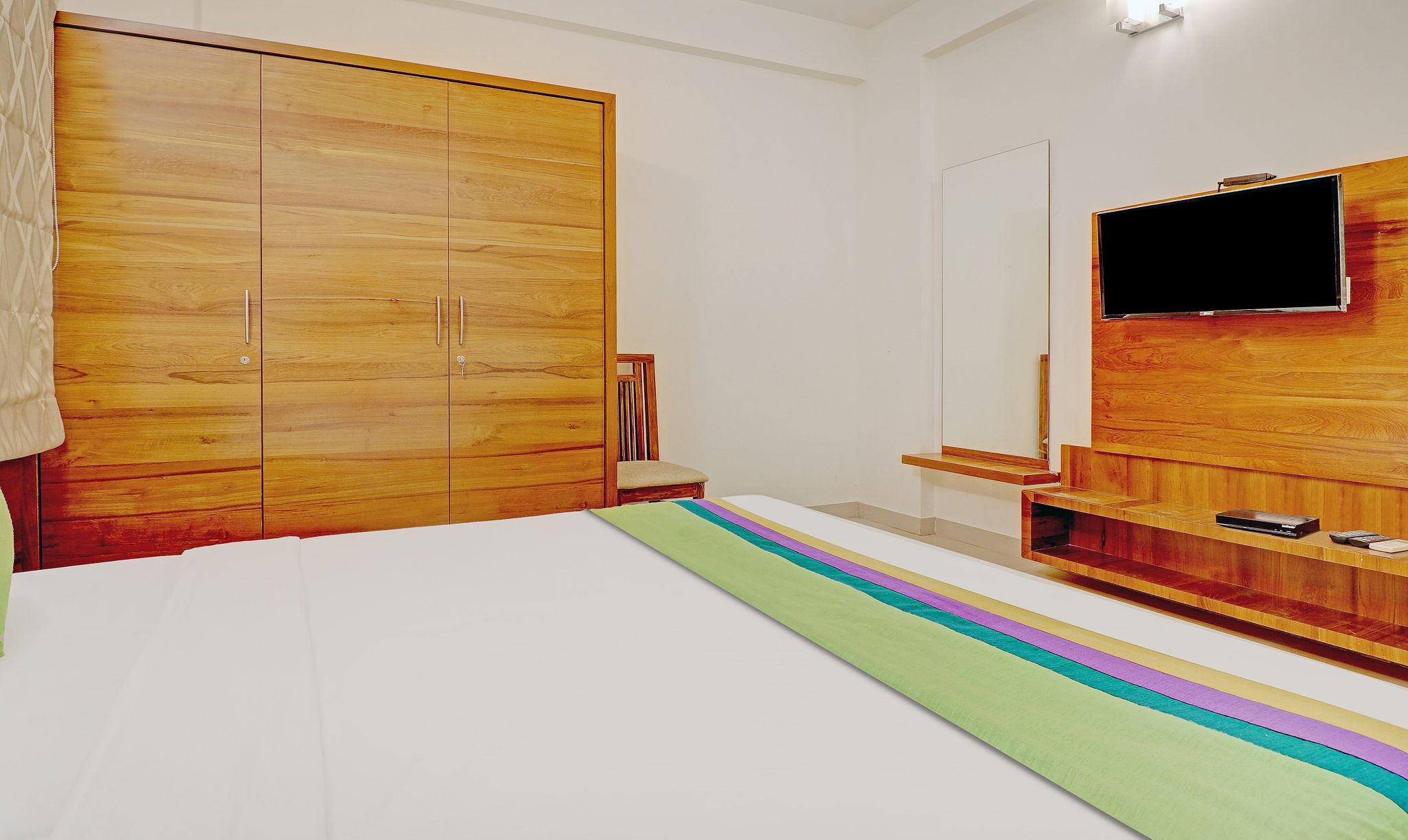 Treebo Kings Suits, HSR Layout Standard Double Room 3