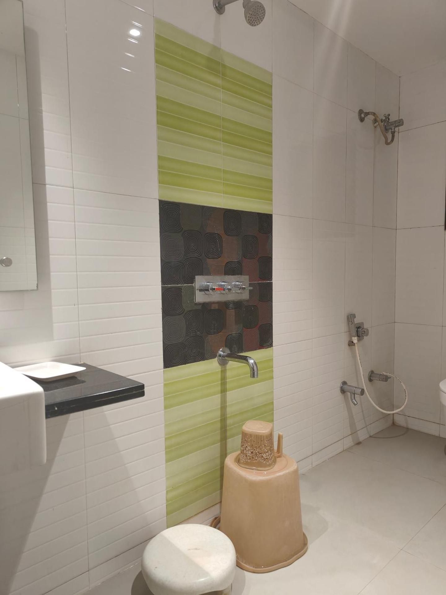 Hotel Anand Palace Deluxe Double Room AC 7