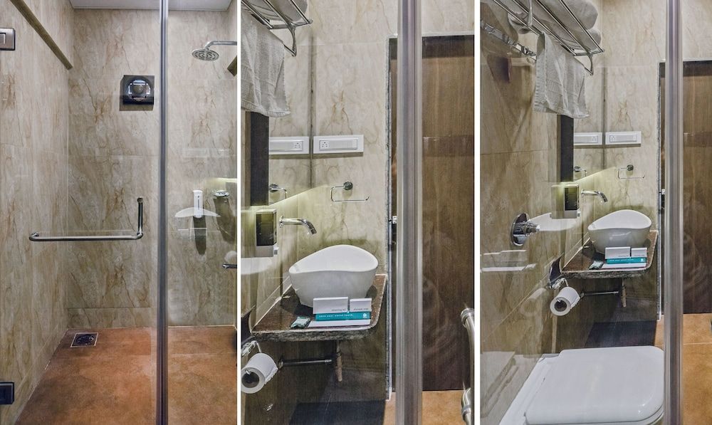 Treebo Trend Staycation Holiday Deluxe Room, 1 Queen Bed, Non Smoking 11