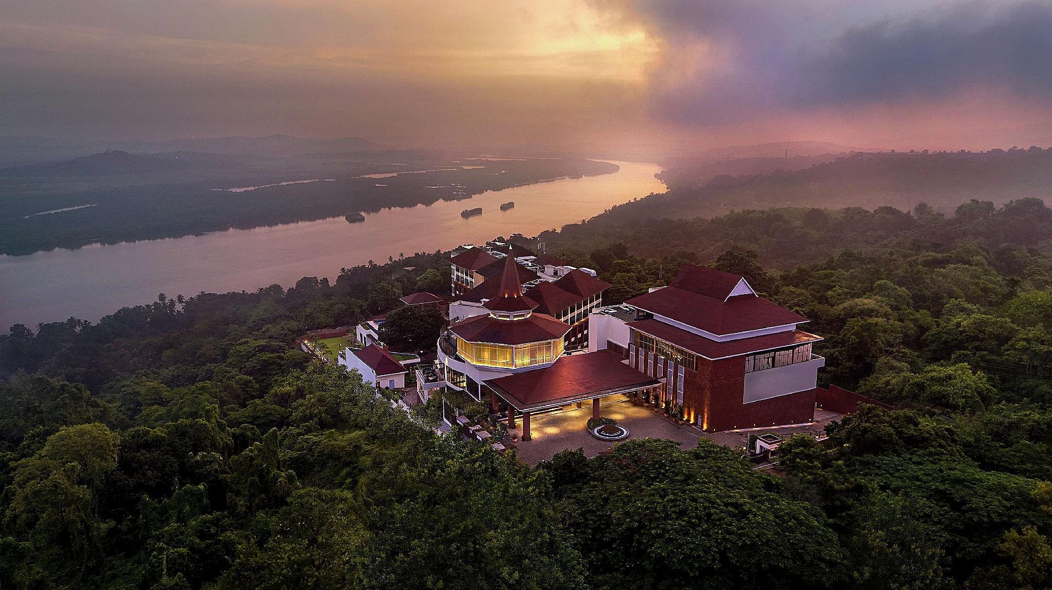 DoubleTree by Hilton Goa-Panaji