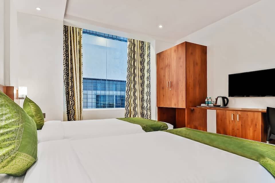 Treebo Blu Orchid Standard Double Room 2