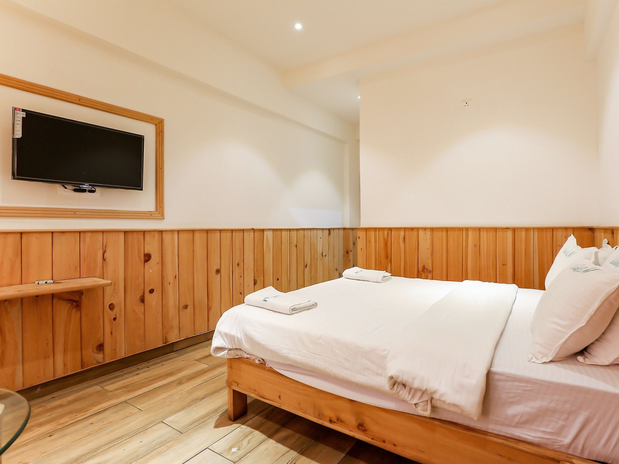 Al Woodlands Residency Classic Room (Non- Garden view) 5