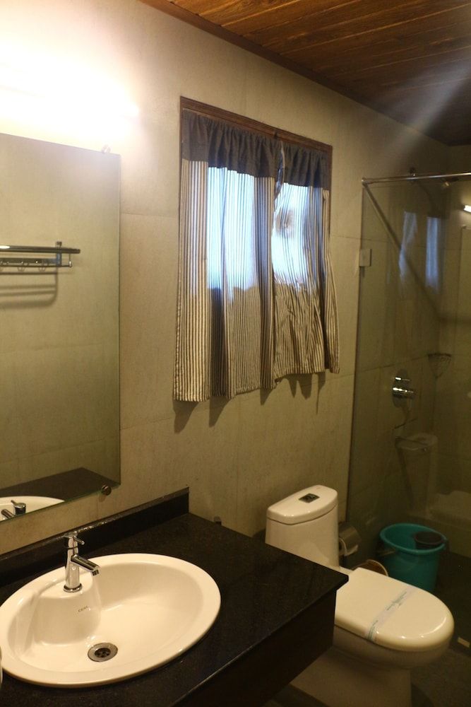 Logan Camp Ooty Superior Double Room 8