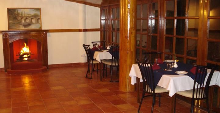 Food & Dining