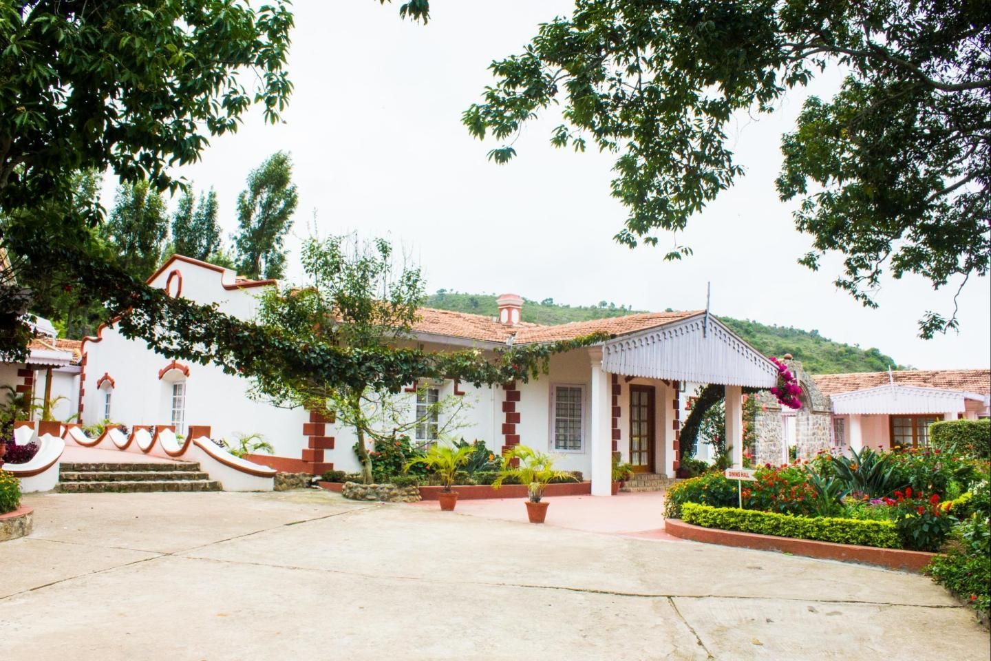 Hotel Exterior