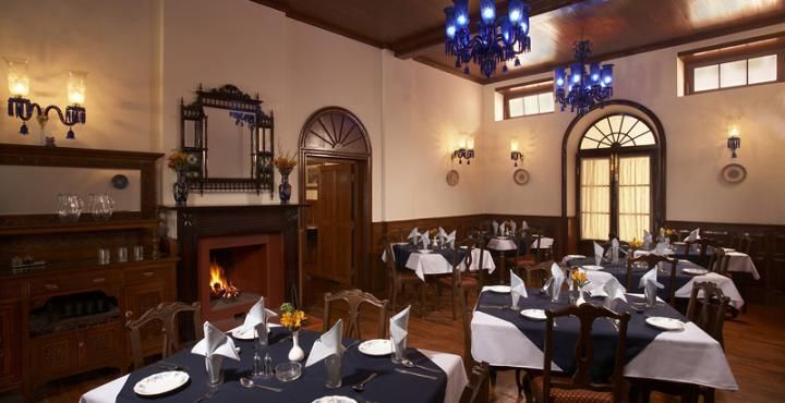 Food & Dining