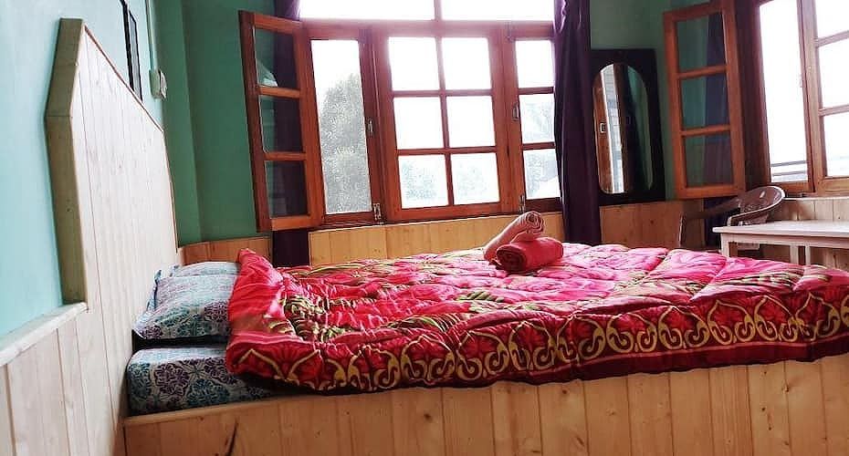 undefined The Apple Field House 4