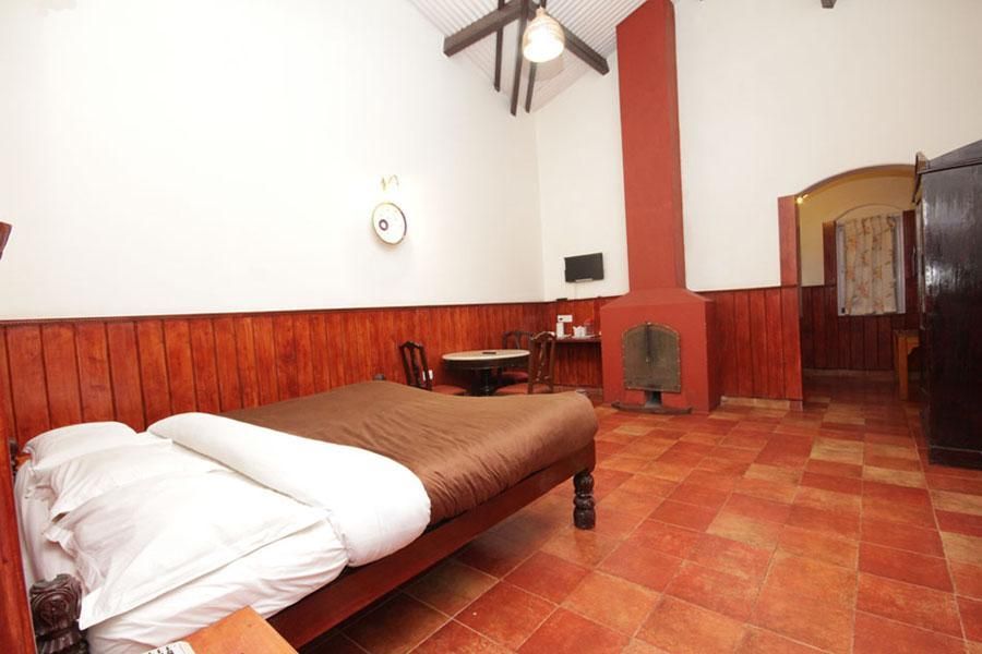 Kluney Manor Standard Room 2